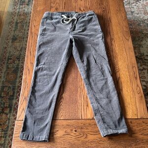 Vuori Men's Corduroy Drawstring Pants in Gray